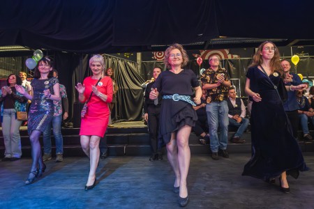 Absolwenckie potupaje na UMK [fot. Szymon Zdziebło]